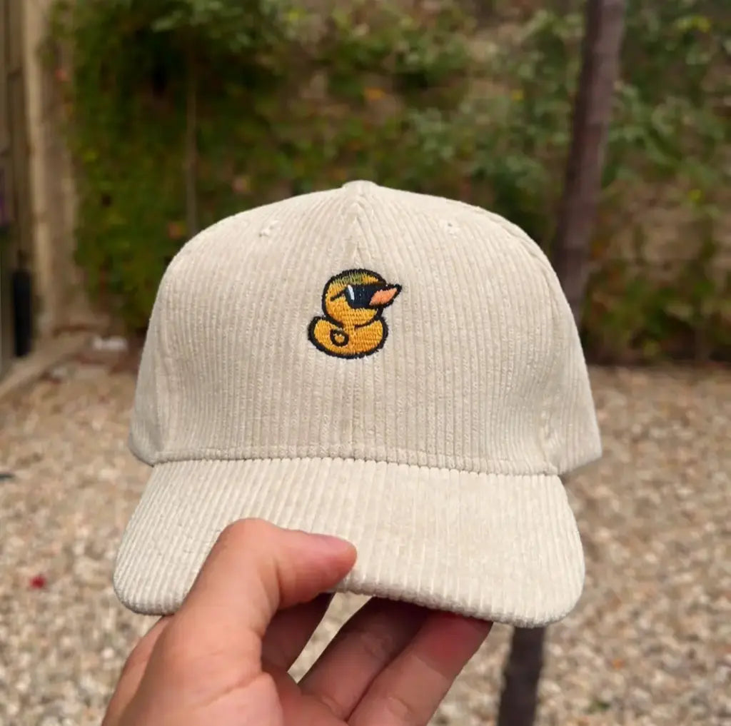 Caps
